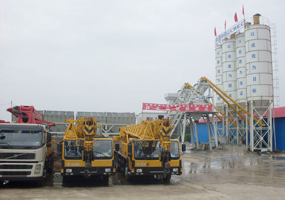 Machines de construction de routes de traitement en lots concrètes automatiques d'usine de HZS240 240m3/H