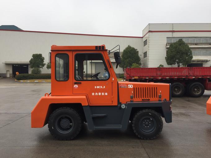 Tracteur XDEM 35KN pour QYCD35-WXH HELI Tracteur de remorquage pour remorquage d'aéronefs 0