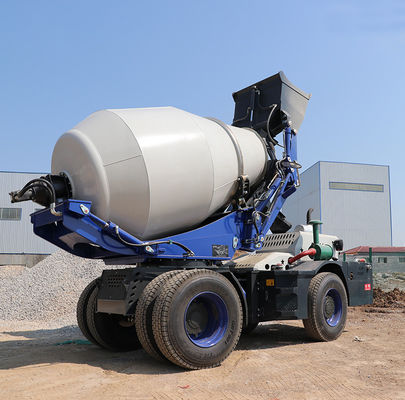1.8m3 XDEM Auto-chargement du béton mélangeur camion Motomixteur 78kw