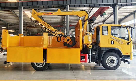 XDEM Hydraulique à quatre roues motrices Traction et transport Truque à décharge de bois avec seau pour utilisation agricole