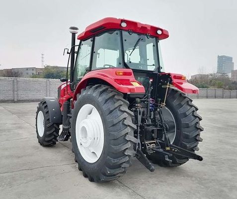 Tracteur YTO NLY1154E 115 chevaux Tracteur 4 roues à roue 110 chevaux Tracteur