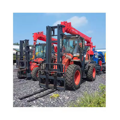 XDEM Grue élévateur hors route à grande capacité de charge pour le levage de charges lourdes dans des conditions de terrain
