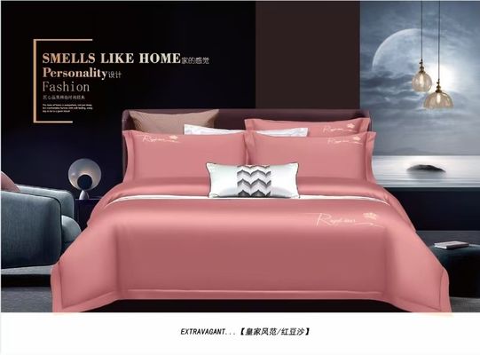 Ensemble de couchettes de couette en coton en rose massif et long
