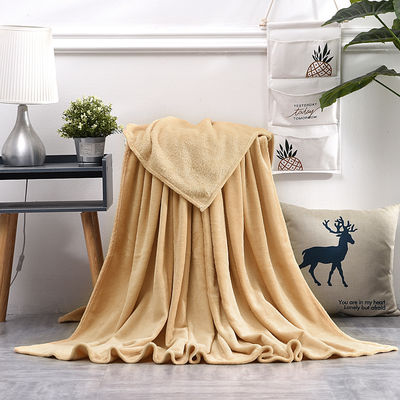 Prêt à la livraison couverture de flanelle bon marché sur mesure couverture de peluche prête à l'emploi livraison rapide fournisseur