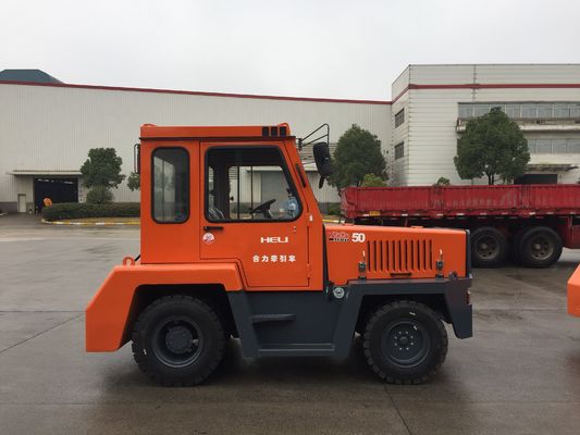 Tracteur XDEM 35KN pour QYCD35-WXH HELI Tracteur de remorquage pour remorquage d'aéronefs