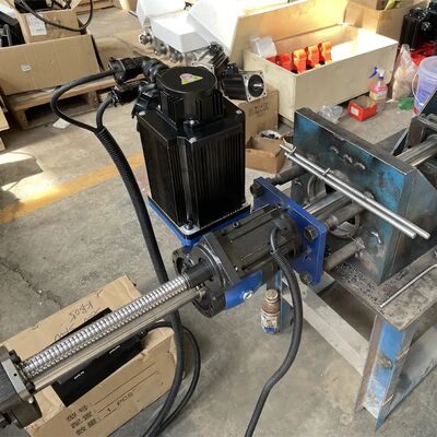 Machine de soudage automatique et de perçage de lignes portables