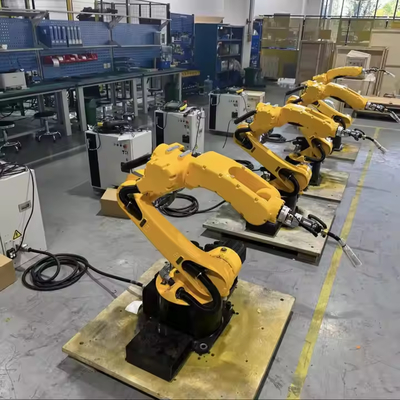 Bras de robot industriel à 6 axes de 10 kg de charge utile et 1700 mm de portée, soudage MIG en acier inoxydable, manipulateur de soudage robotisé automatique à 6 axes