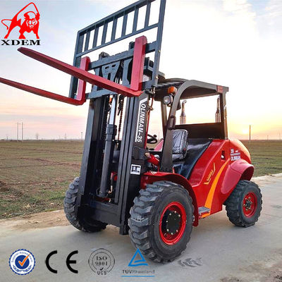 chariot élévateur d'Off Road de machines de logistique de chariot élévateur de terrain accidenté de 3.5t 4WD petit